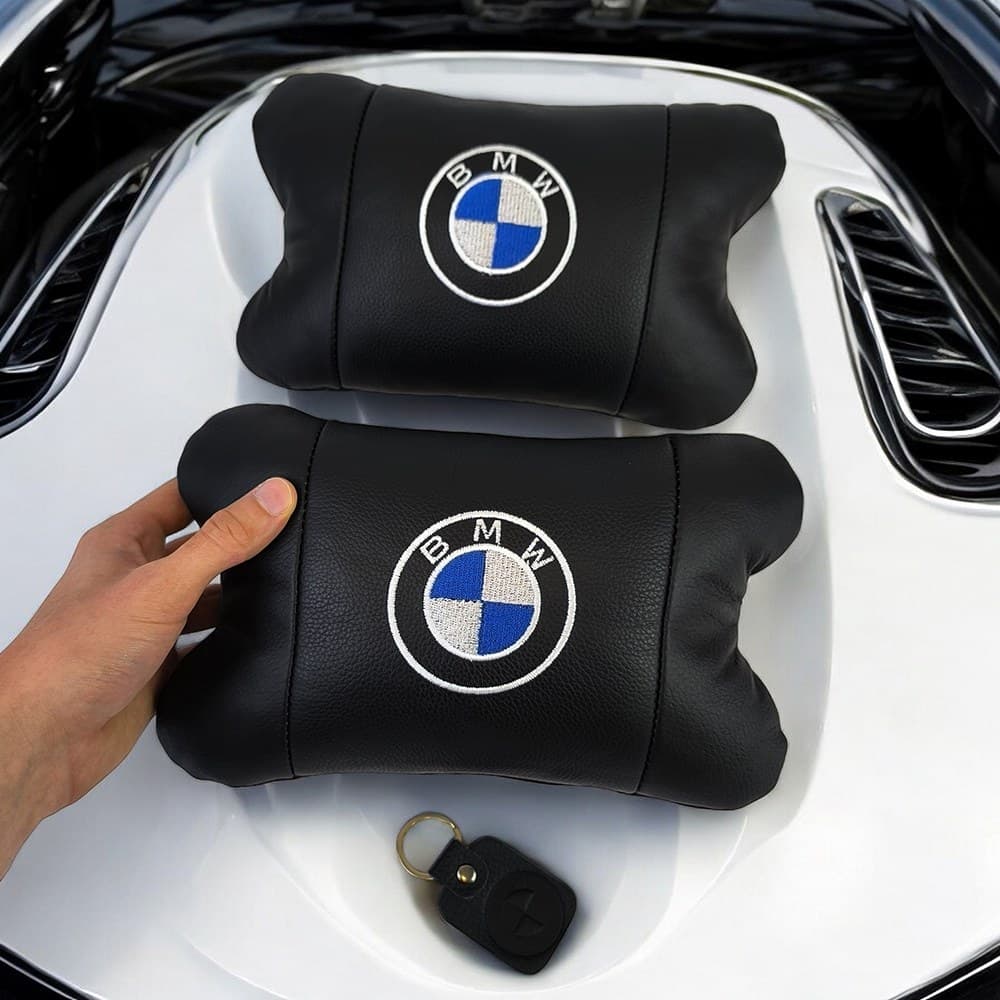 Набір автомобільних подушок з натуральної шкіри BMW фото