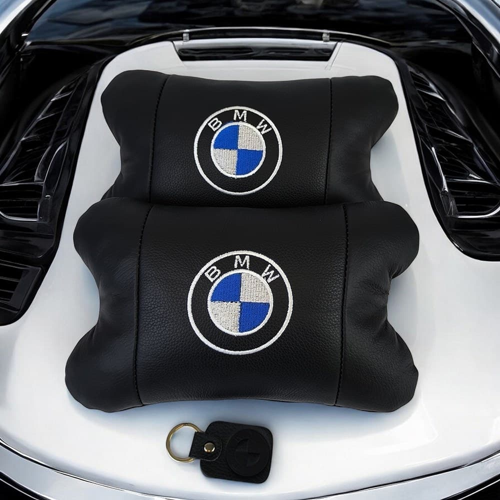 Набір автомобільних подушок з натуральної шкіри BMW фото